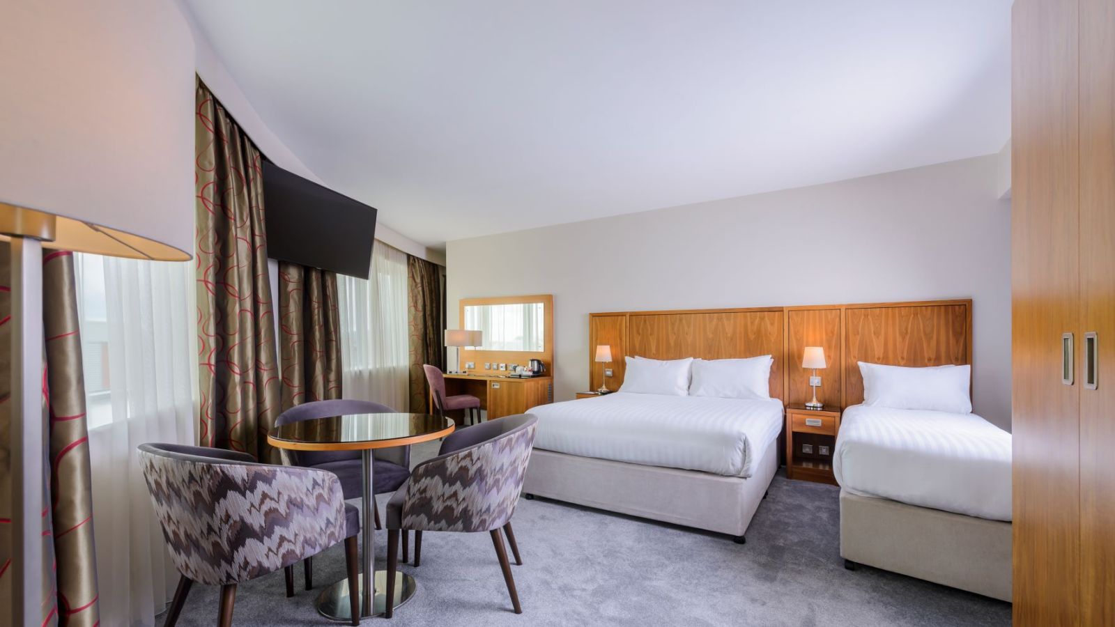 Hotel Accommodations in Tallaght Glashaus Hotel